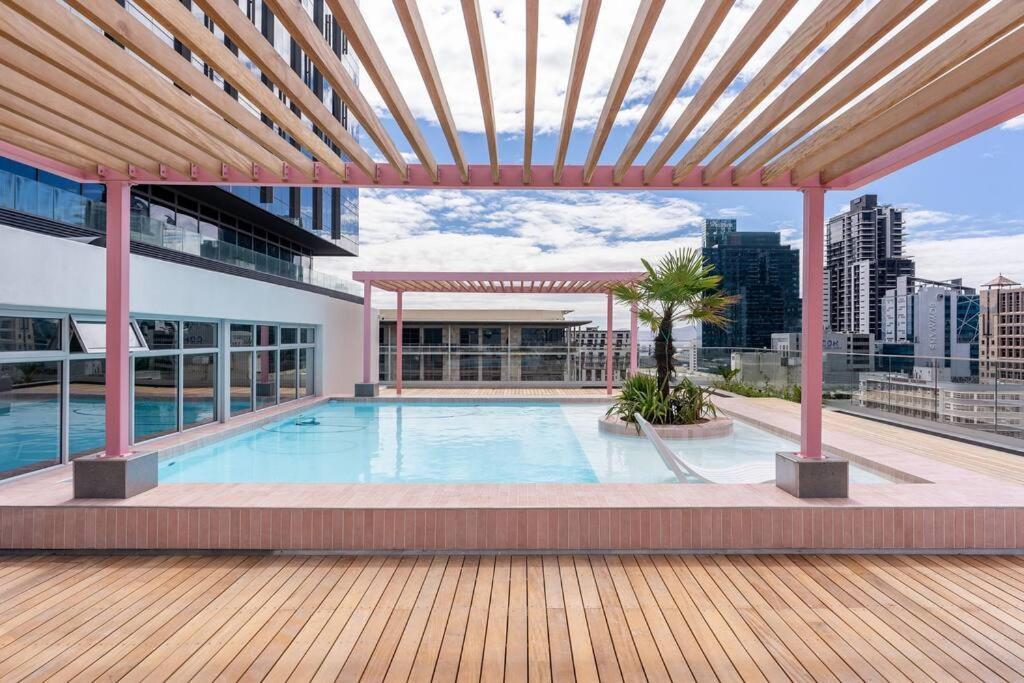 The Rose 604: Central Studio With Rooftop Pool Fokváros Kültér fotó